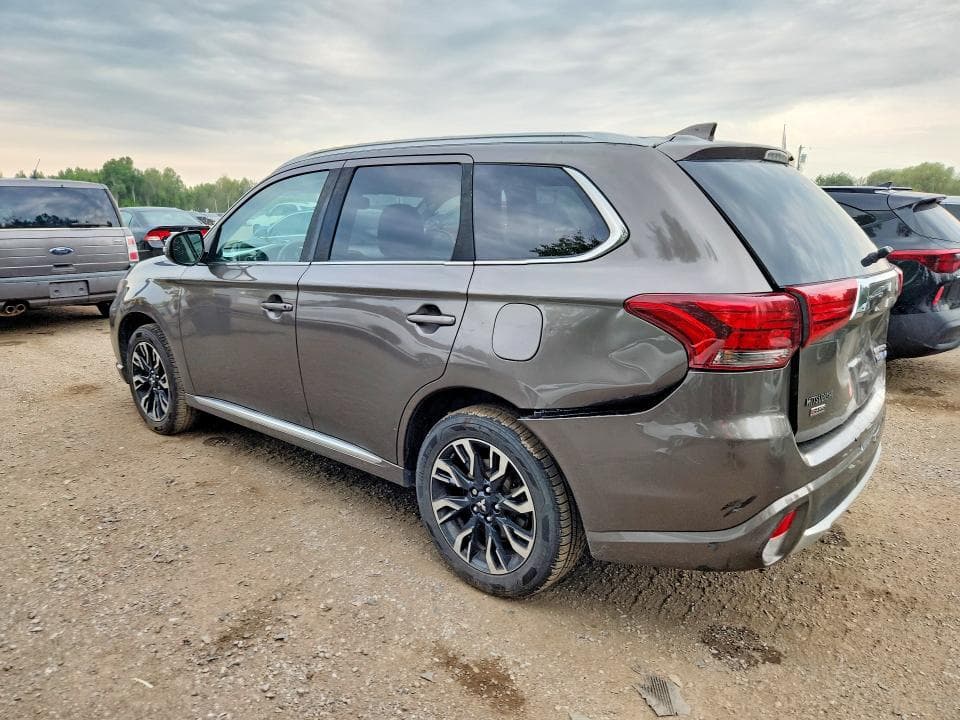 2018 MITSUBISHI OUTLANDER SE 2