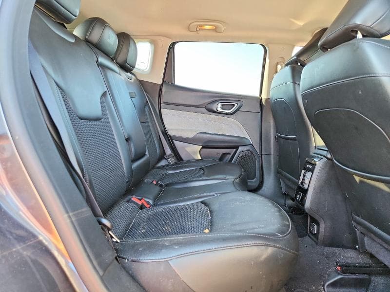 2022 JEEP COMPASS LATITUDE 11