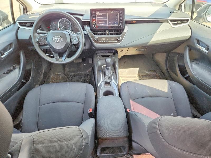 2020 TOYOTA COROLLA LE 8