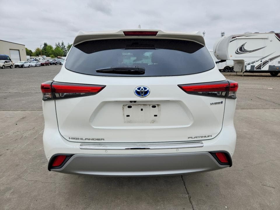 2021 TOYOTA HIGHLANDER HYBRID PLATINUM 6