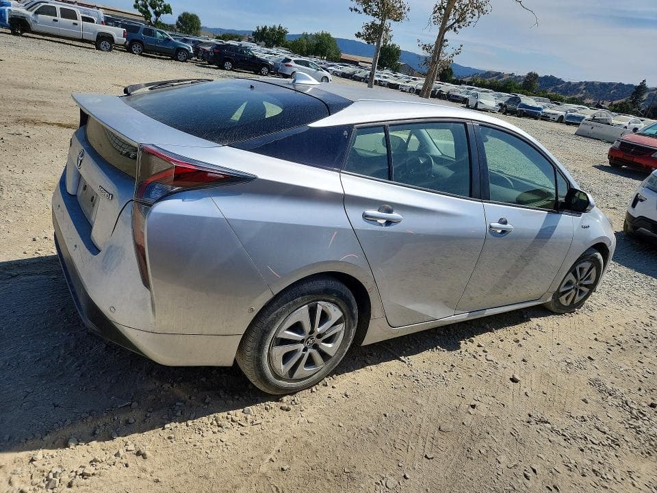 2017 TOYOTA PRIUS TWO 3