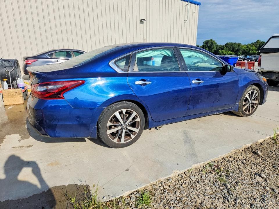 2017 NISSAN ALTIMA 2.5 SR 3