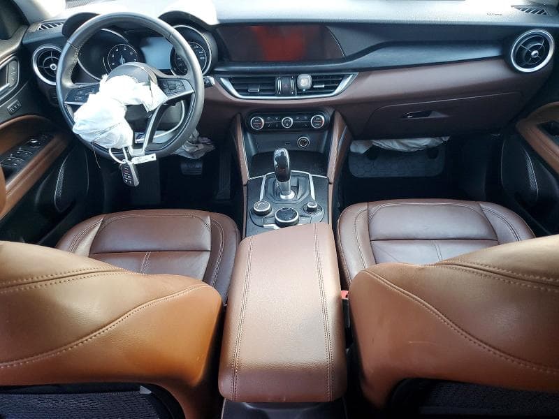 2018 ALFA ROMEO STELVIO 8
