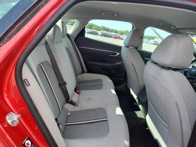 2021 HYUNDAI SONATA SE 10