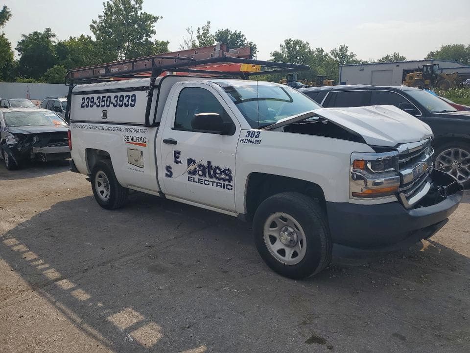 2018 CHEVROLET SILVERADO C1500 4