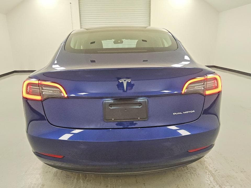 2022 TESLA MODEL 3 6
