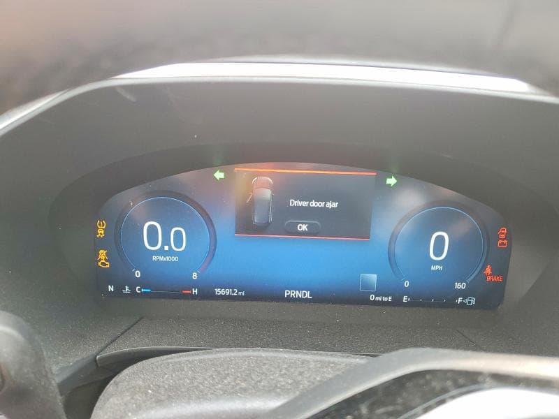 2023 FORD ESCAPE PLATINUM 9