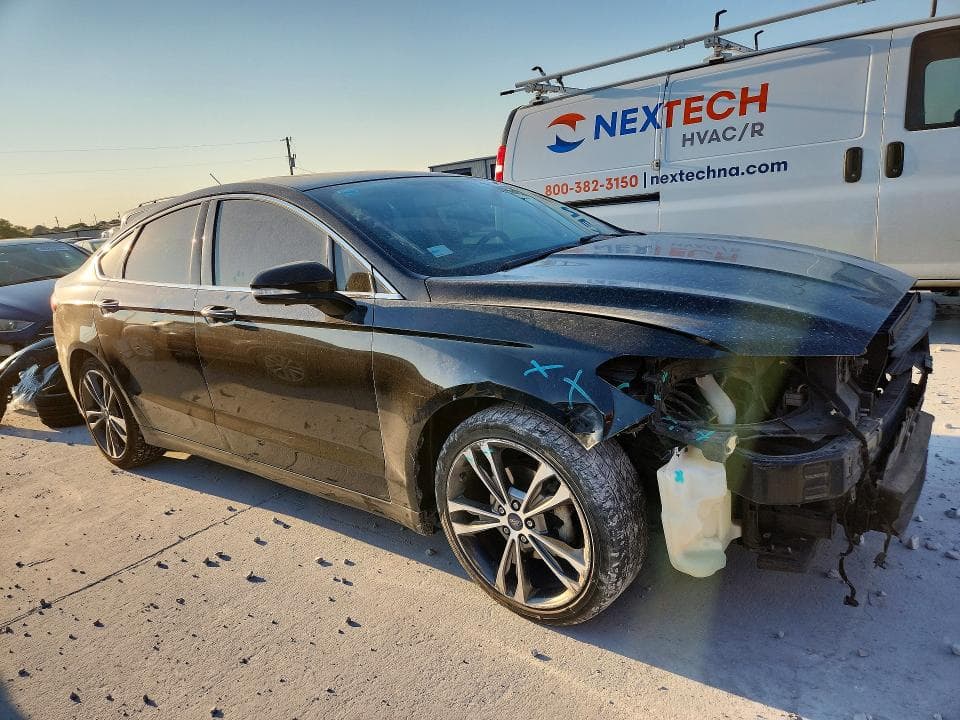 2017 FORD FUSION TITANIUM 4
