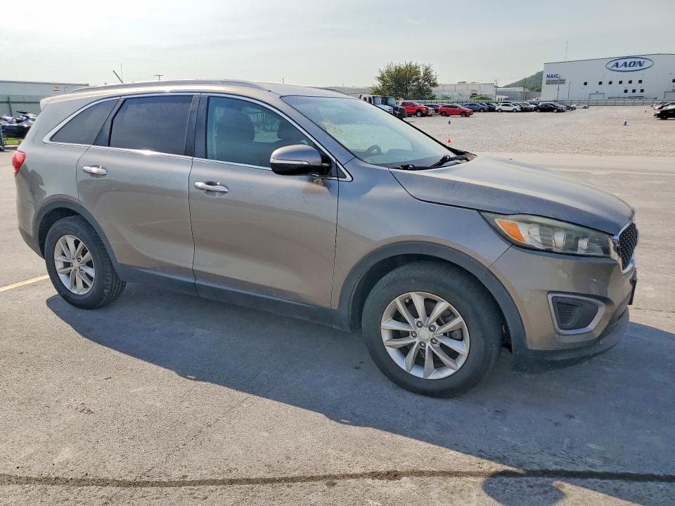 2017 KIA SORENTO LX V6 4