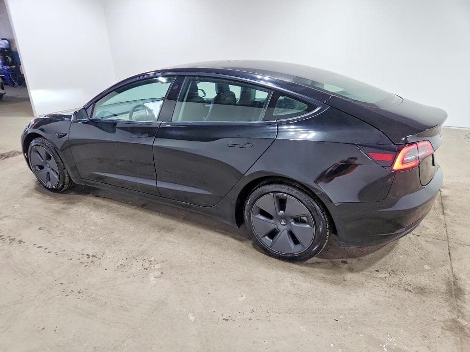 2022 TESLA MODEL 3 2