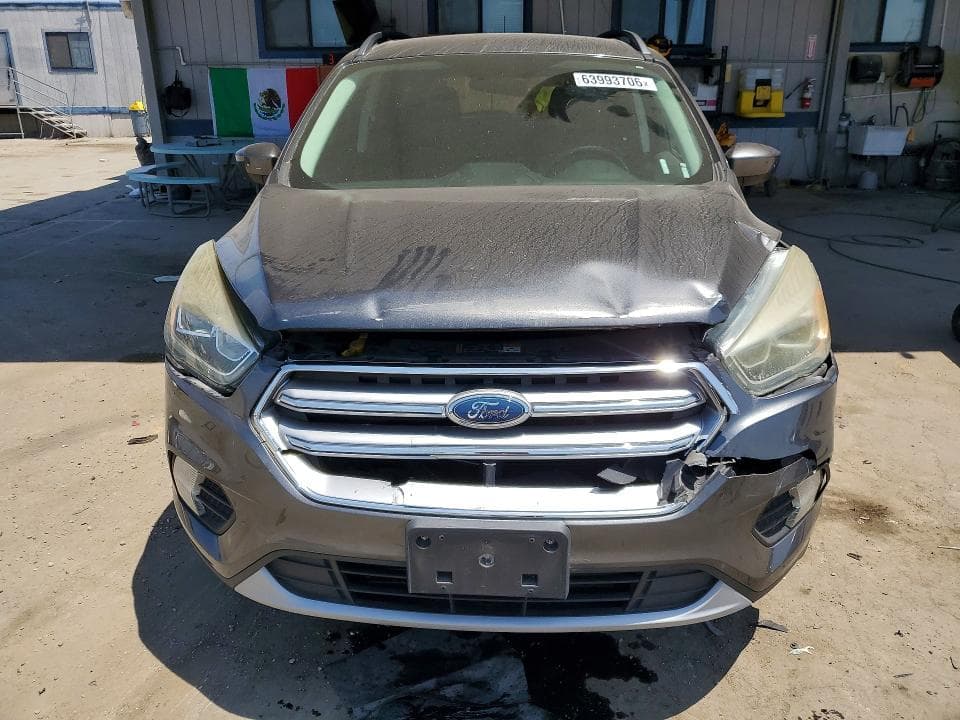 2017 FORD ESCAPE SE 5
