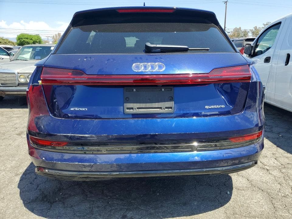 2021 AUDI E-TRON PREMIUM 6