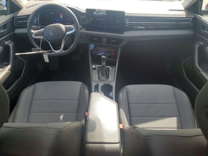 2025 VOLKSWAGEN JETTA SE 8