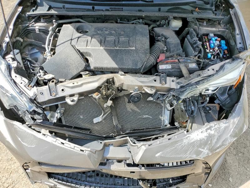 2018 TOYOTA COROLLA L 11