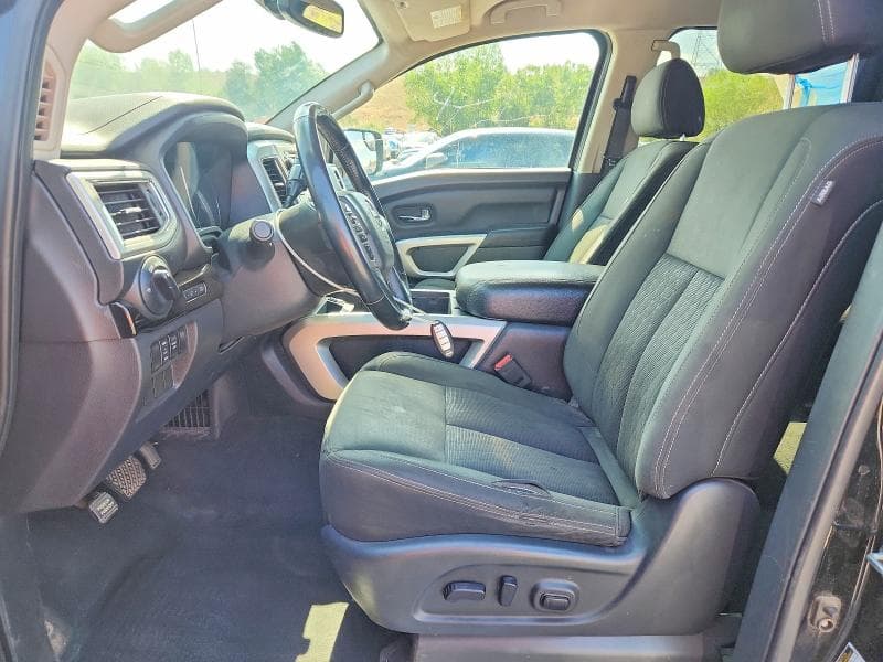 2019 NISSAN TITAN SV 7