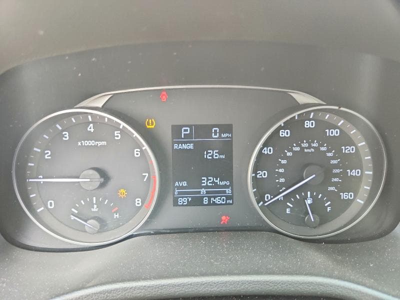 2018 HYUNDAI ELANTRA SE 9