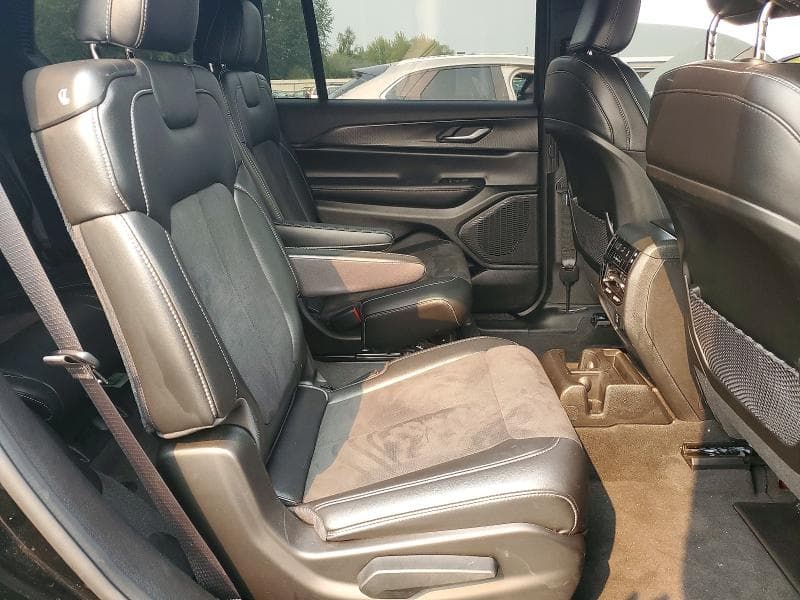 2025 JEEP GRAND CHEROKEE L LAREDO 11