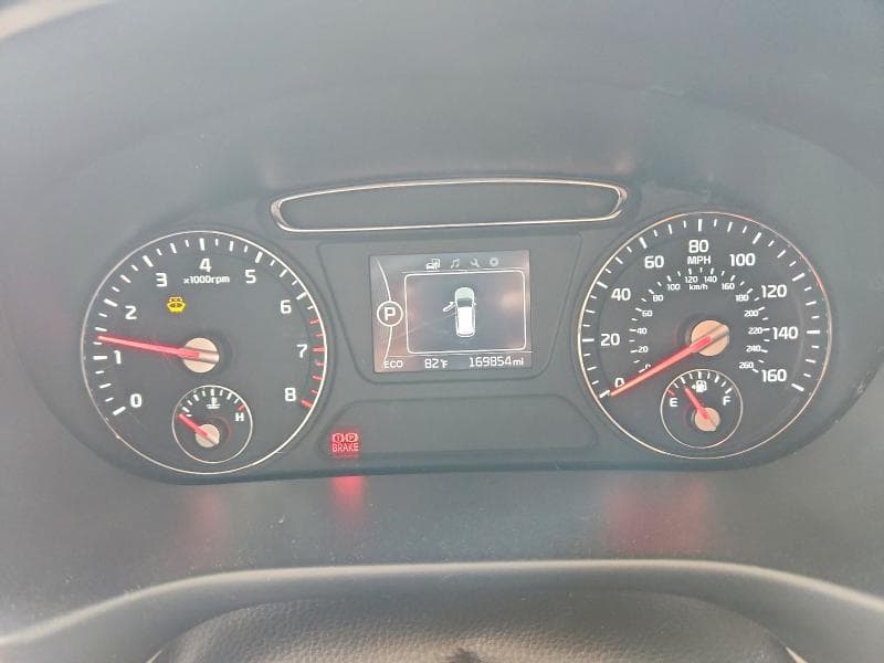 2017 KIA SORENTO LX V6 9