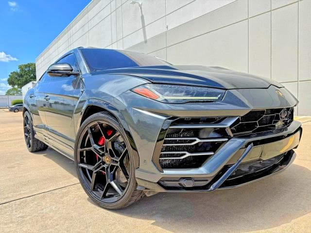 2019 LAMBORGHINI URUS - 1