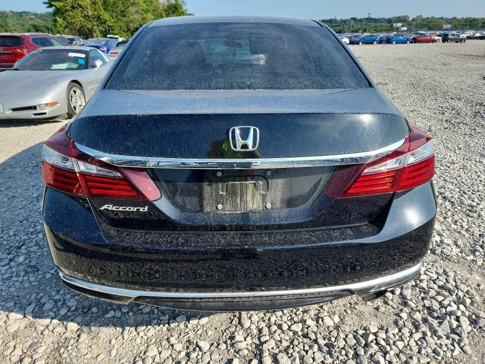 2017 HONDA ACCORD LX 6