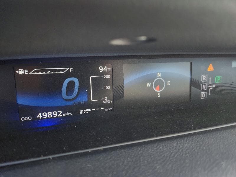 2018 TOYOTA MIRAI BASE 9