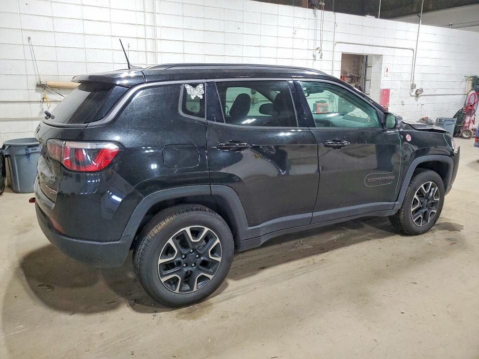 2020 JEEP COMPASS TRAILHAWK 3