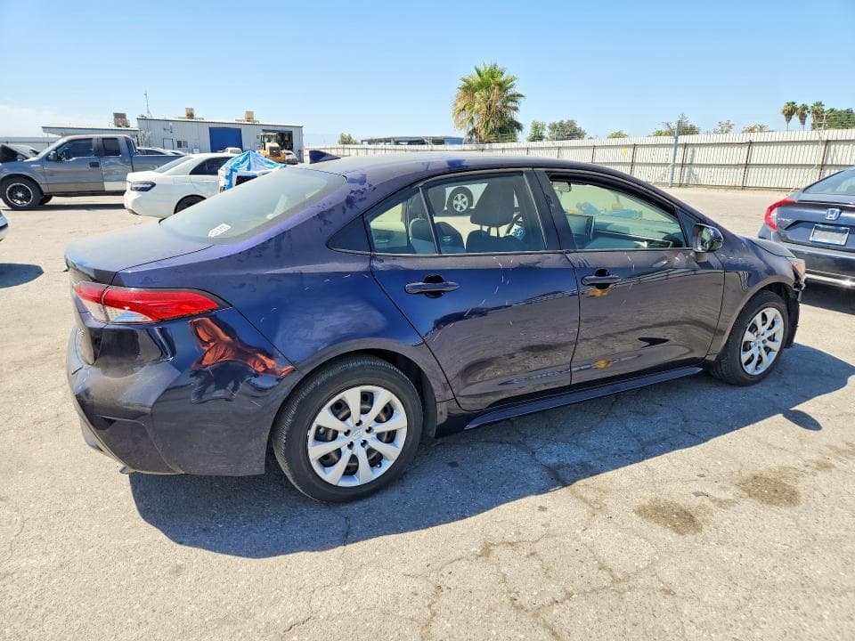 2021 TOYOTA COROLLA LE 3