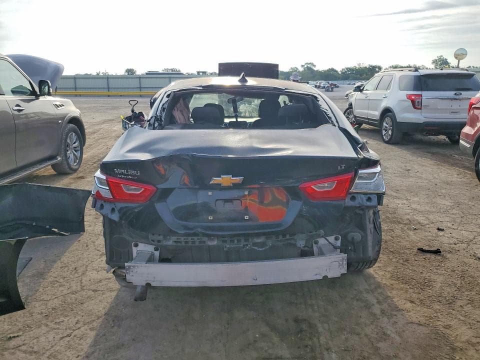 2018 CHEVROLET MALIBU LT 6