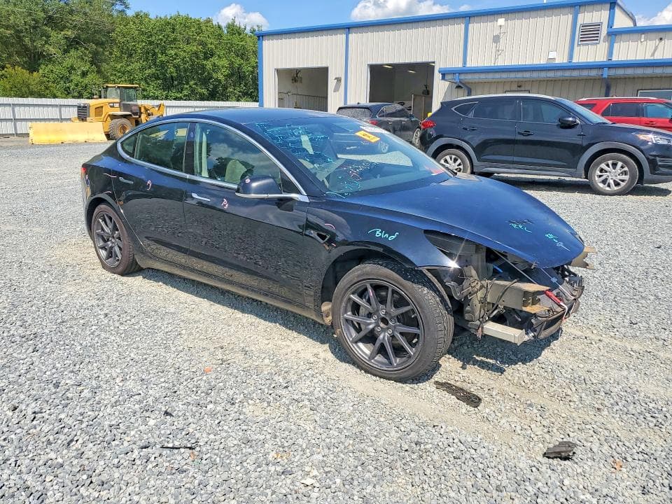 2019 TESLA MODEL 3 4
