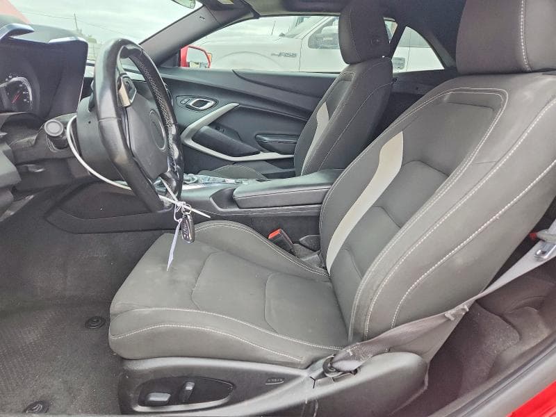 2019 CHEVROLET CAMARO LS 7