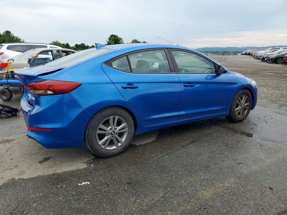 2017 HYUNDAI ELANTRA SE 3