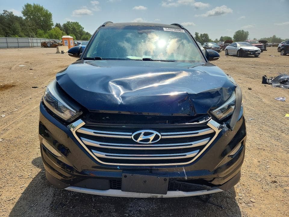 2017 HYUNDAI TUCSON LIMITED 5