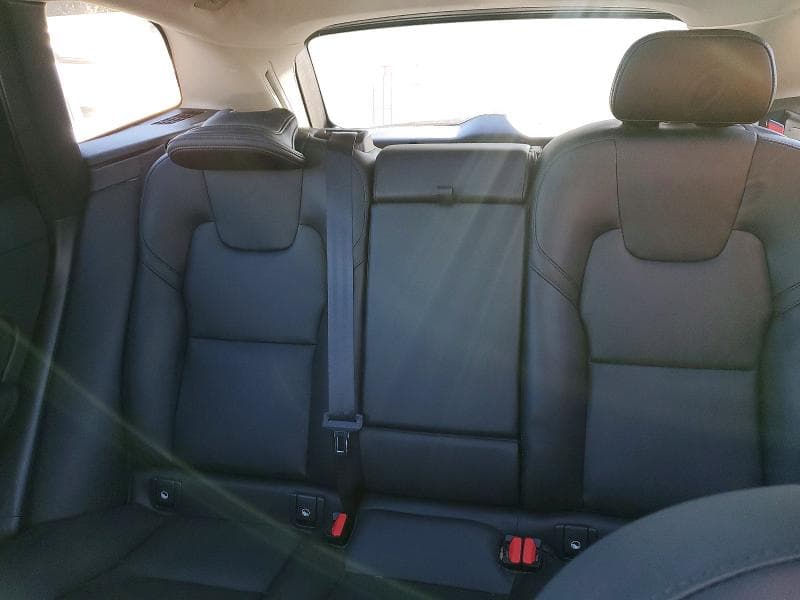 2025 VOLVO XC60 CORE 10