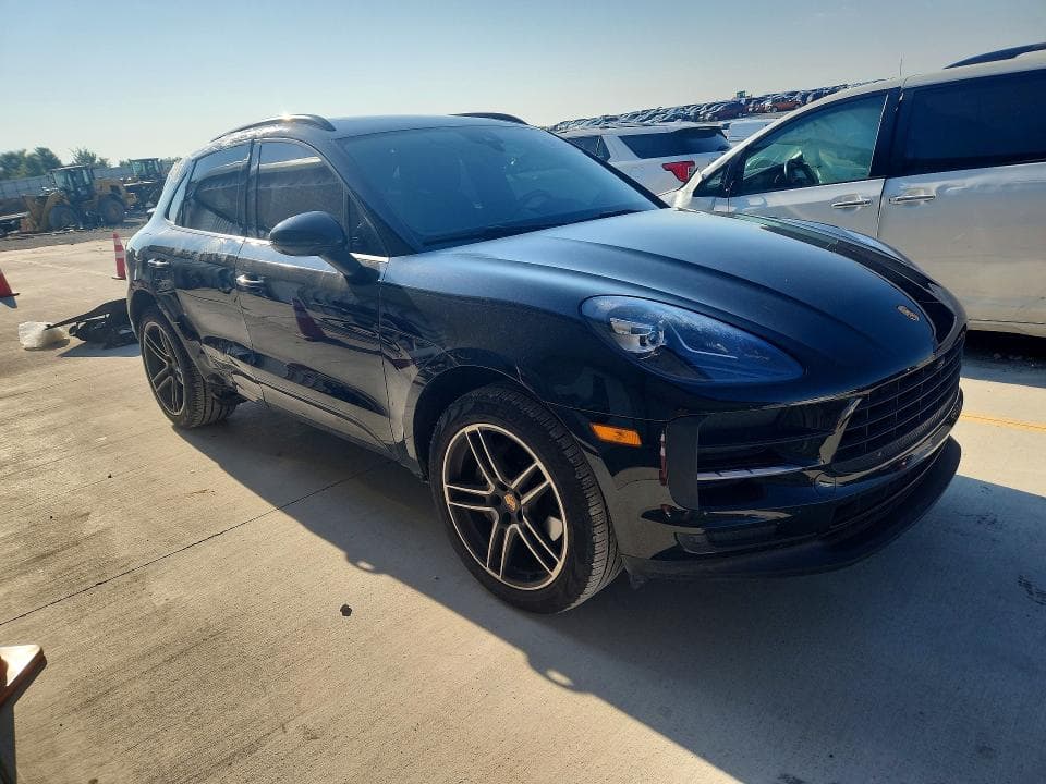 2021 PORSCHE MACAN 4