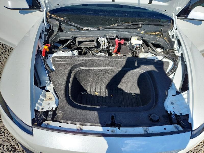 2026 TESLA MODEL Y 11