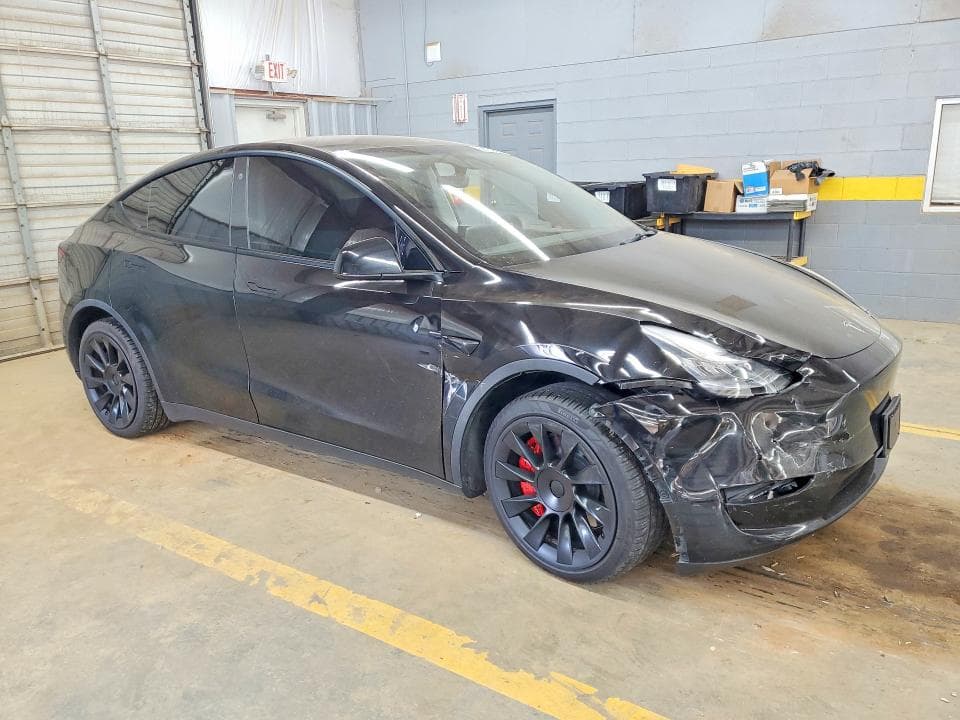 2021 TESLA MODEL Y 4