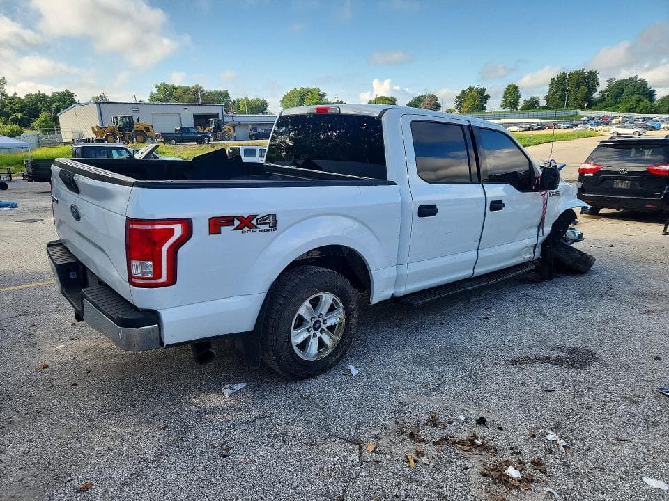 2017 FORD F150 SUPERCREW 3
