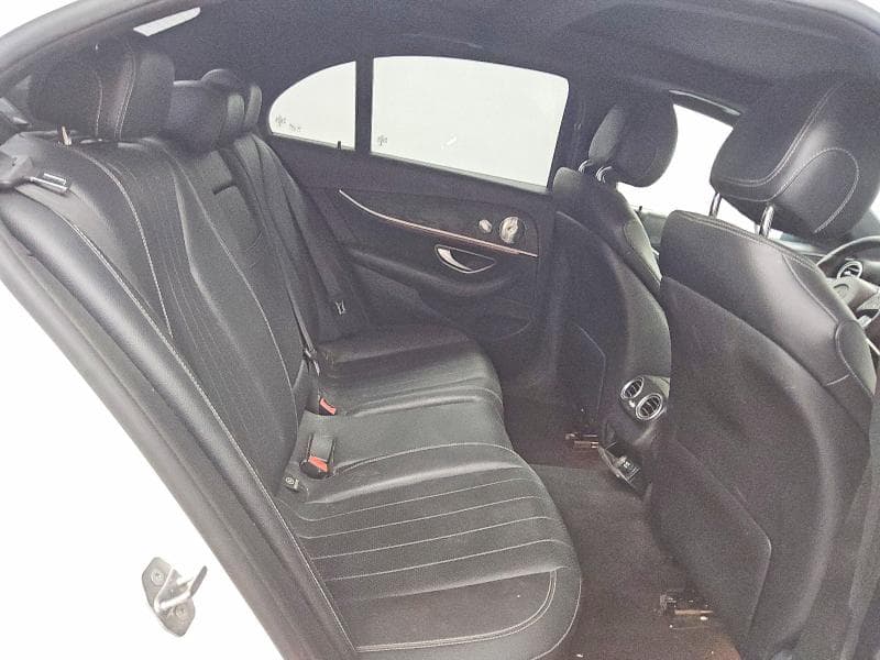 2017 MERCEDES-BENZ E 300 10