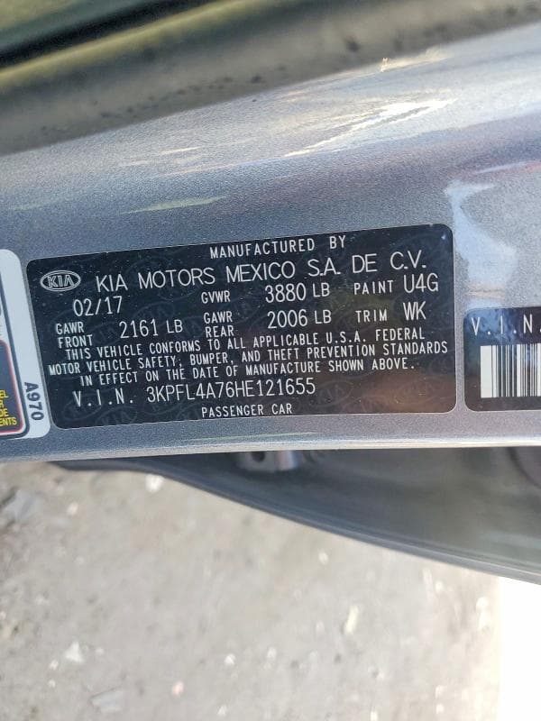2017 KIA FORTE S 12