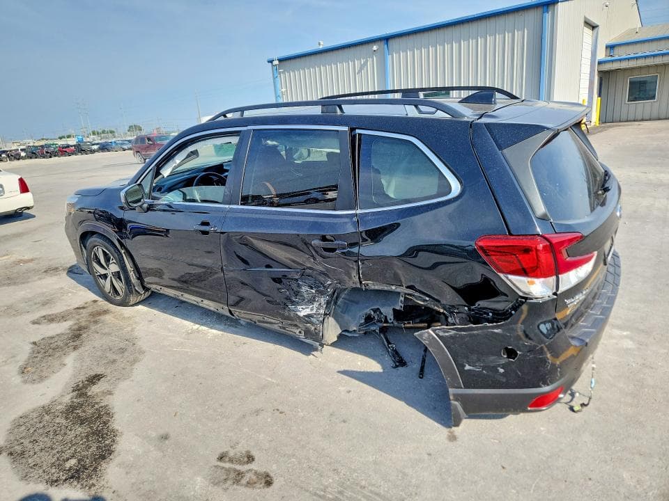 2021 SUBARU FORESTER TOURING 2