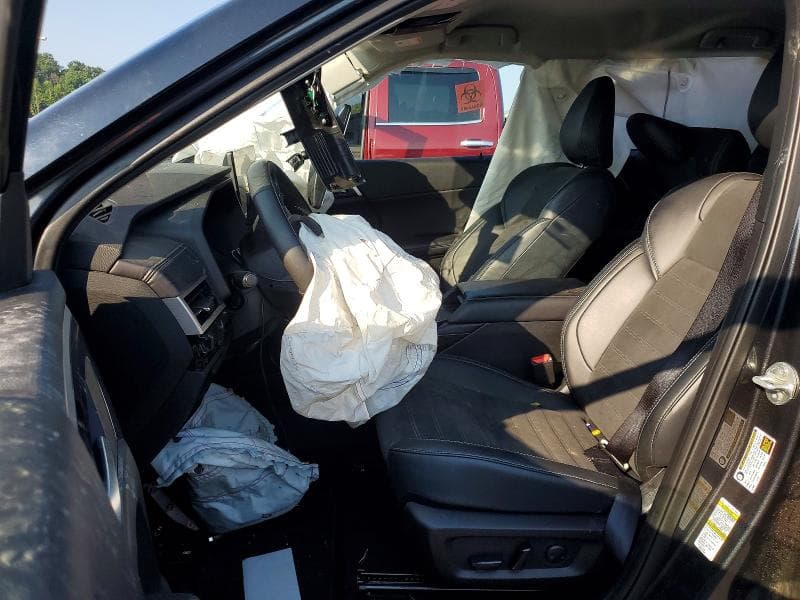 2025 MITSUBISHI OUTLANDER SE 7
