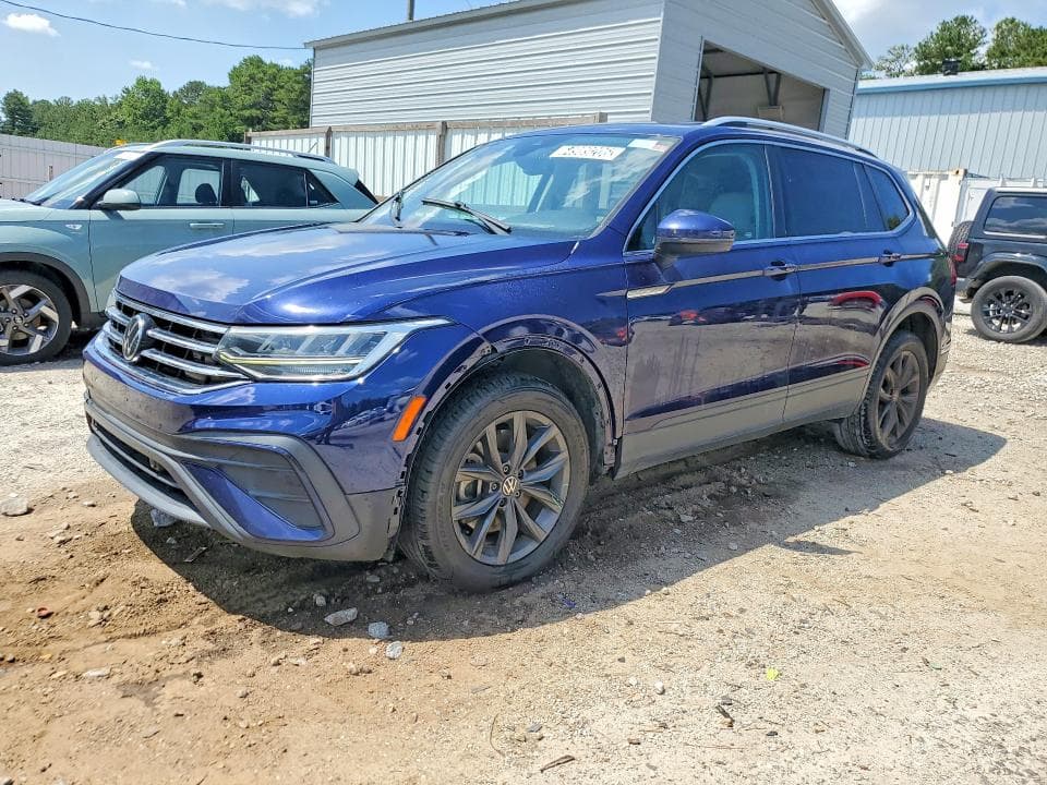 2022 VOLKSWAGEN TIGUAN SE - 1