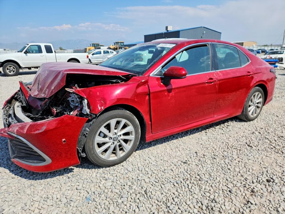 2024 TOYOTA CAMRY LE - 1