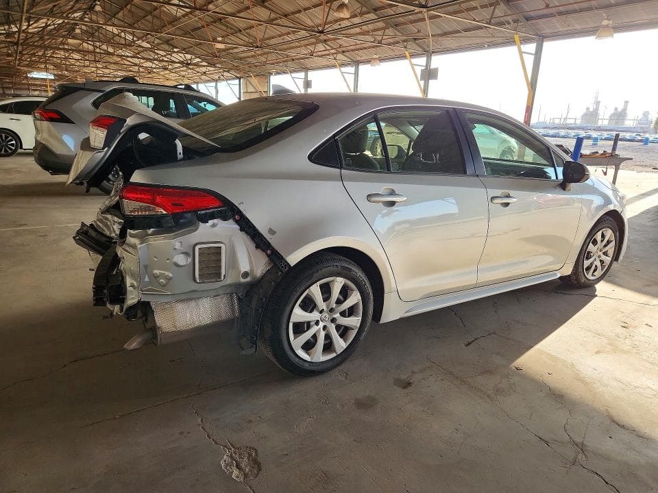 2022 TOYOTA COROLLA LE 3