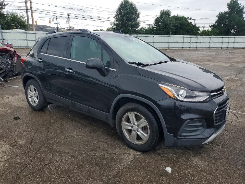 2017 CHEVROLET TRAX 1LT 4