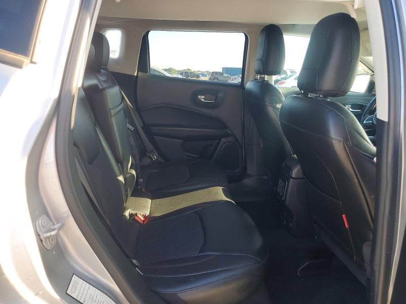 2018 JEEP COMPASS TRAILHAWK 10