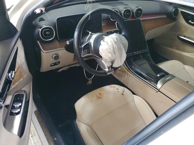 2024 MERCEDES-BENZ C 300 4MATIC 8