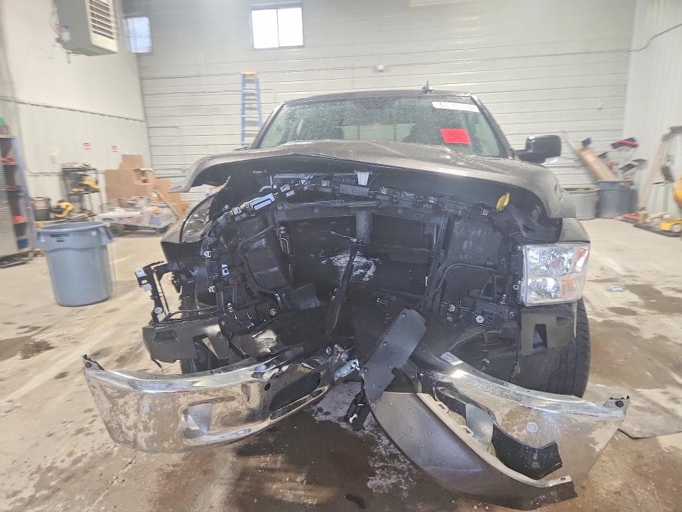 2017 RAM 1500 SLT 5
