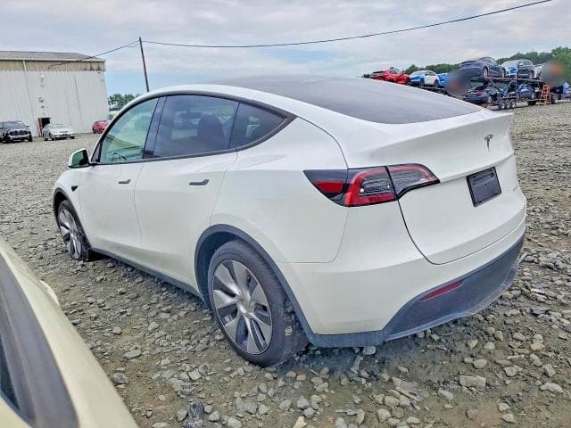 2023 TESLA MODEL Y 2