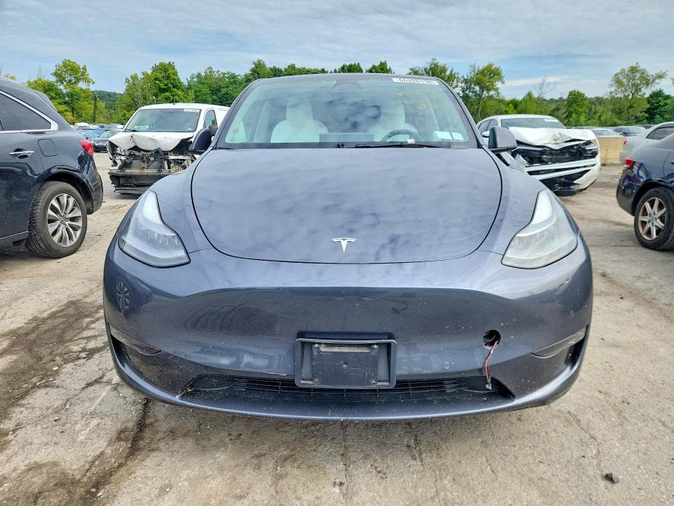 2022 TESLA MODEL Y 5